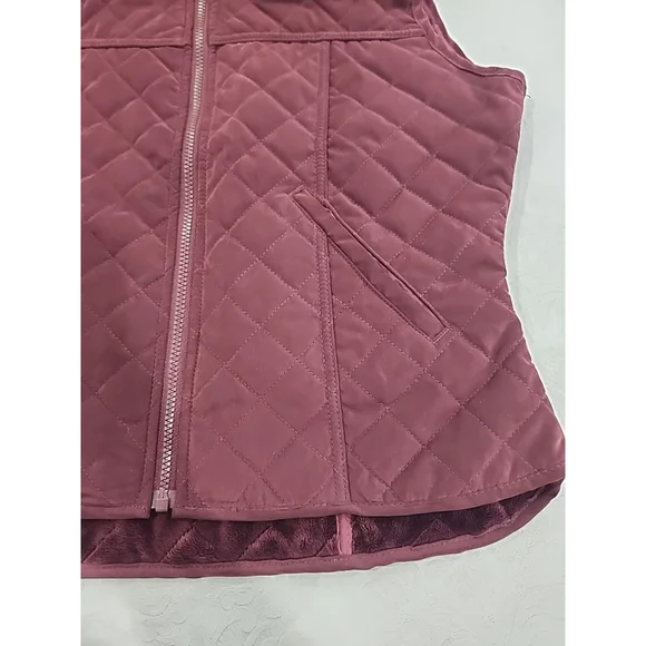 Outback Trading CO. Women's Microsuede Quilted Equestrian Vest,szM,maroon,NWT
